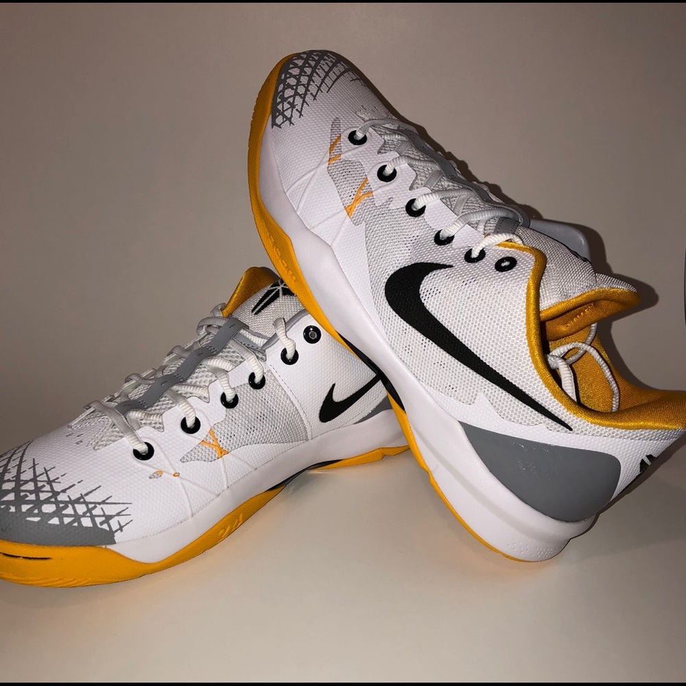 Nike Zoom Kobe Venomenon 4